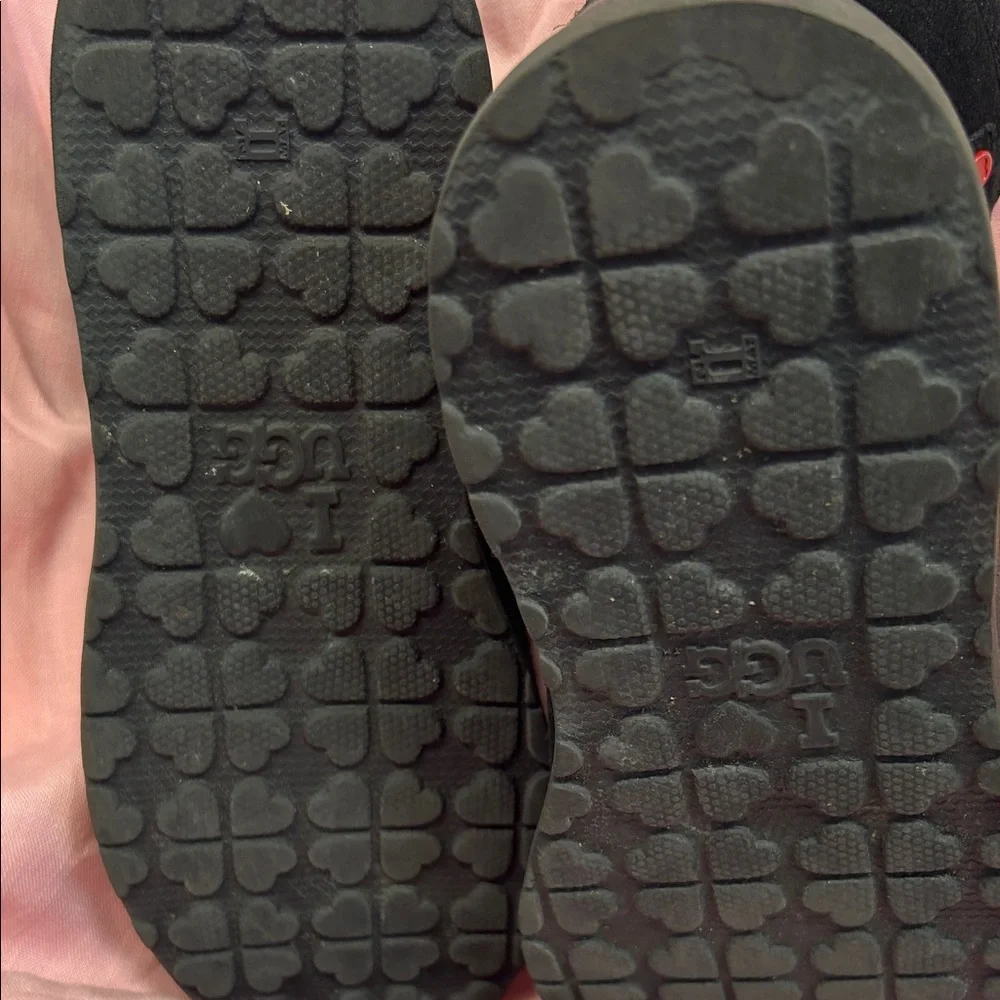 UGG Black Boots with Heart Detail - Picture 5 of 6
